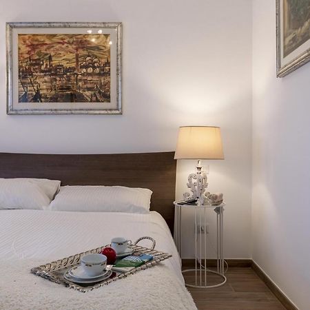 רומא Luminoso Appartamento Con Terrazzo A La Storta מראה חיצוני תמונה