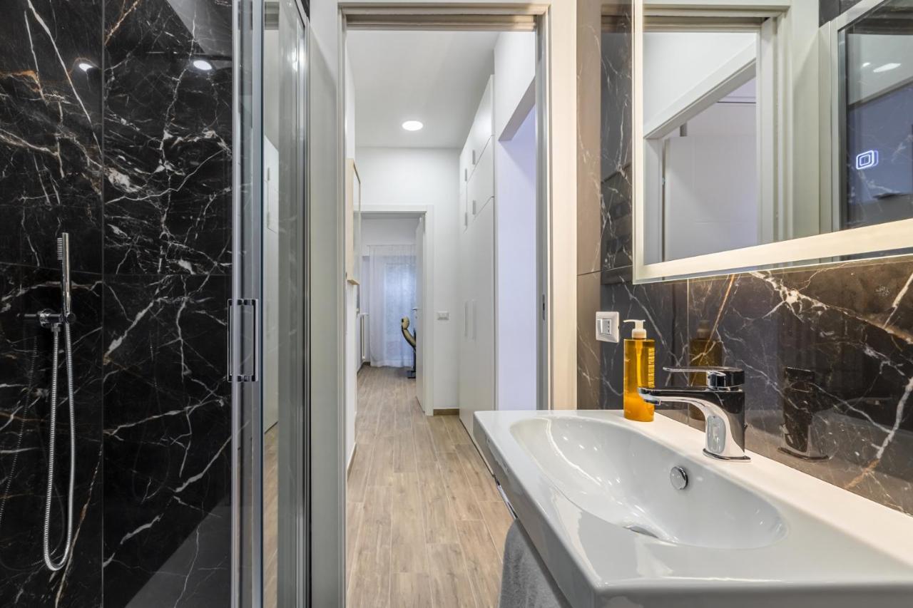 רומא Luminoso Appartamento Con Terrazzo A La Storta מראה חיצוני תמונה