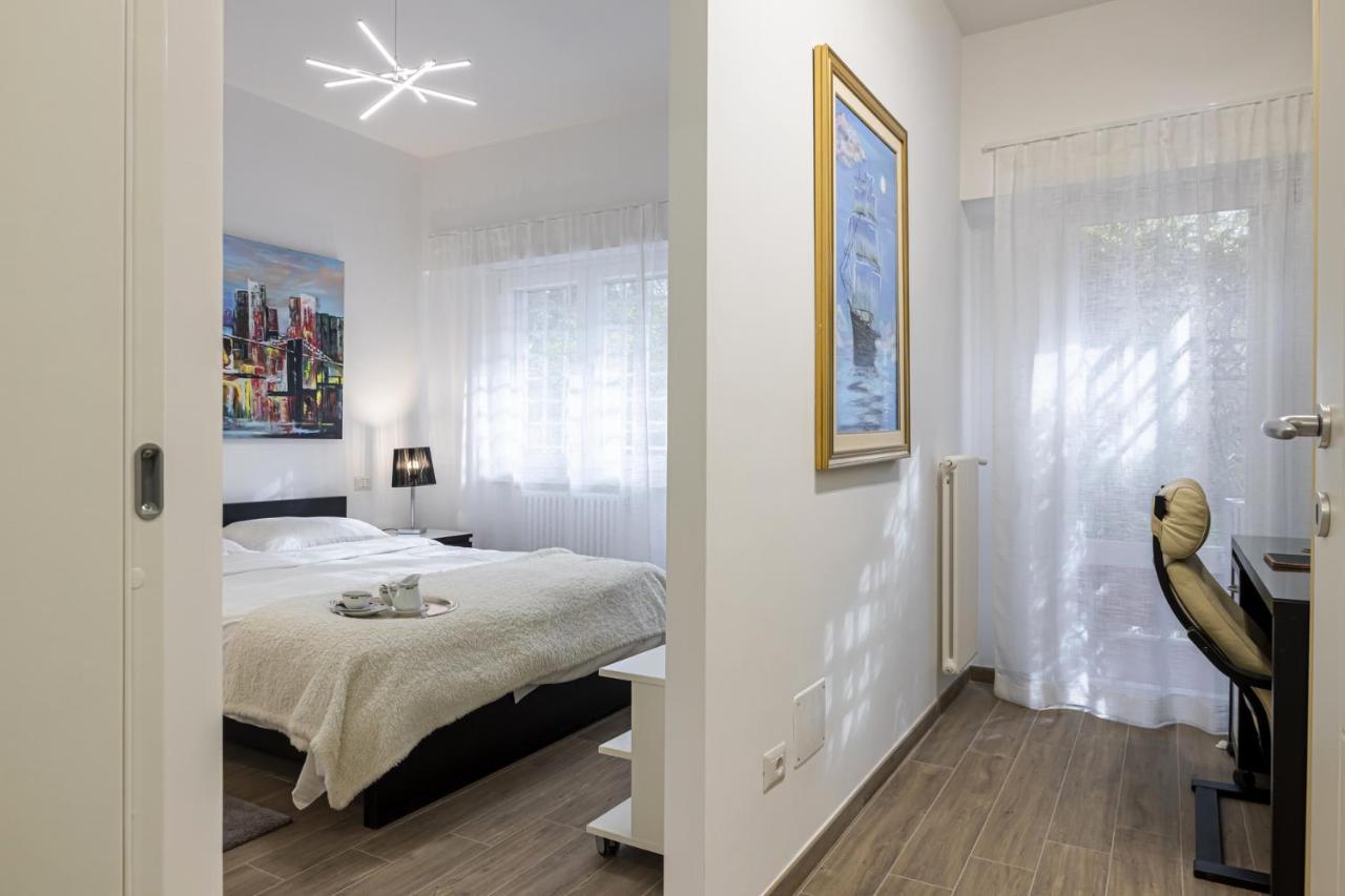 רומא Luminoso Appartamento Con Terrazzo A La Storta מראה חיצוני תמונה