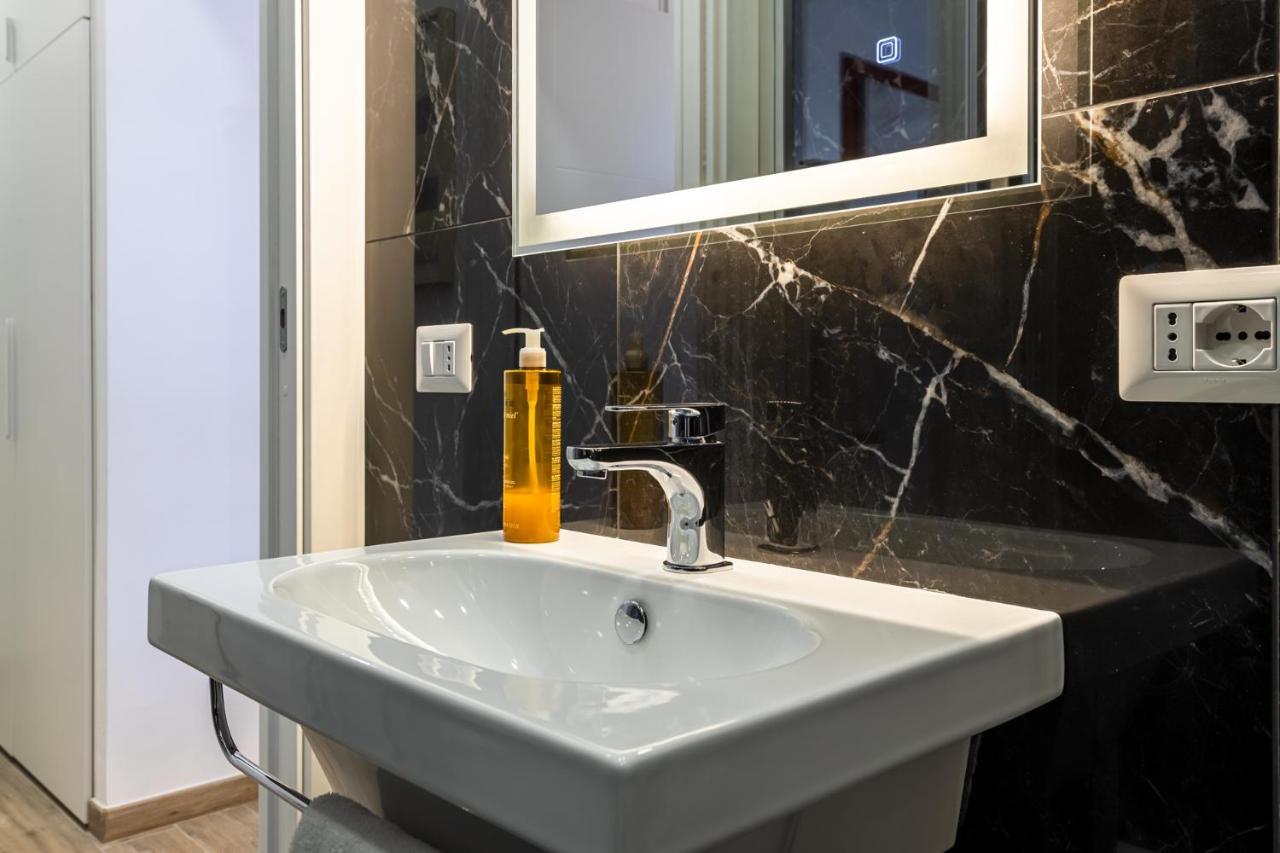 רומא Luminoso Appartamento Con Terrazzo A La Storta מראה חיצוני תמונה